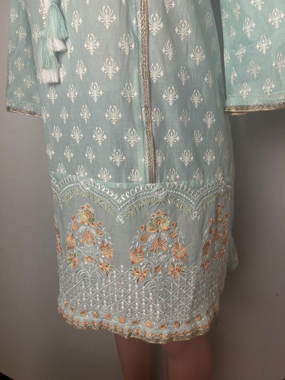 J. Pret Women's 100%Cotton Kurta Embroidered Size Small. 1 Piece - Picture 3 of 7